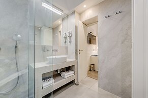 Roko Luxury Rooms