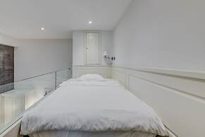 Roko Luxury Rooms