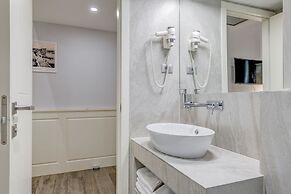Roko Luxury Rooms