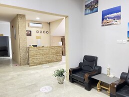 Royal Beach Hotel