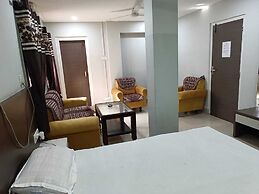 Kusum Hotel And Restaurant