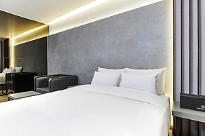 MAY Hotel