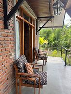 Steps Garden Resort