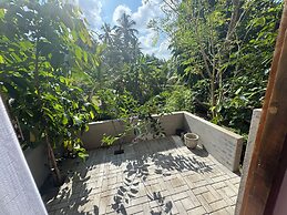 Steps Garden Resort