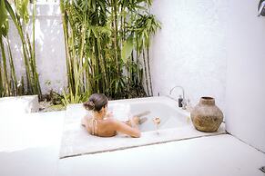 Thrive - A Liv Life Hotel