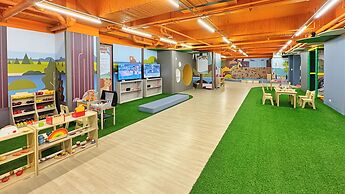 JingIn Hotel