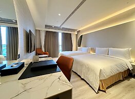 JingIn Hotel