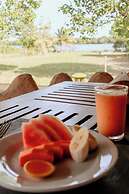 Saffron Lake Yala