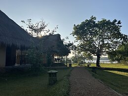 Saffron Lake Yala