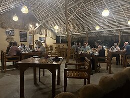 Saffron Lake Yala