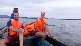 Saffron Lake Yala