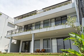 JadenHill CityView 8BR Villa Heated Pool+Movieroom
