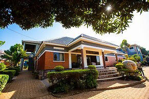 TRISEK HOTEL