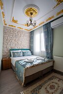 Sayina Hotel