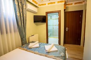 Sayina Hotel