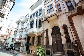 Sayina Hotel