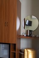 Sayina Hotel