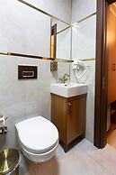 Sayina Hotel