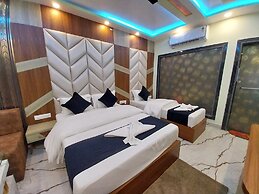 The Pelican Beach Resort Mandarmoni