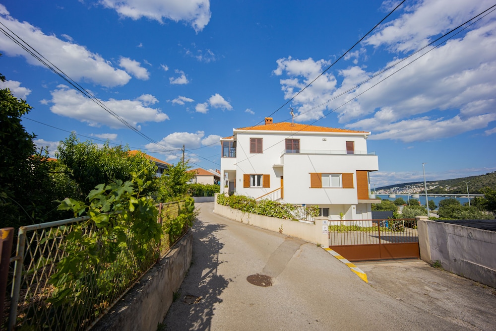 Urban loft next to the beach