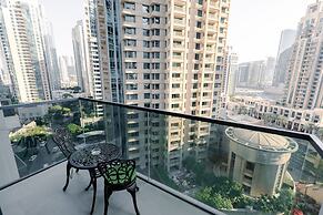 SuperHost - Downtown Gem: 1BR Apartment at Act One l Act Two