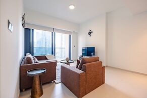 SuperHost - Downtown Gem: 1BR Apartment at Act One l Act Two