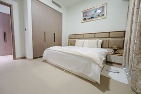 SuperHost - Downtown Gem: 1BR Apartment at Act One l Act Two