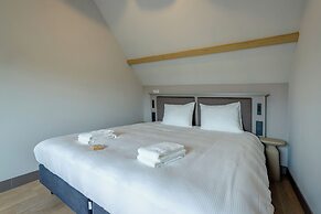 SEPHS Hotel