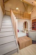 SEPHS Hotel