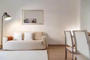Charming Sempione Apartment