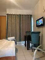 Lux Suites Rio-vista Studio Apartments