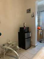 Lux Suites Rio-vista Studio Apartments