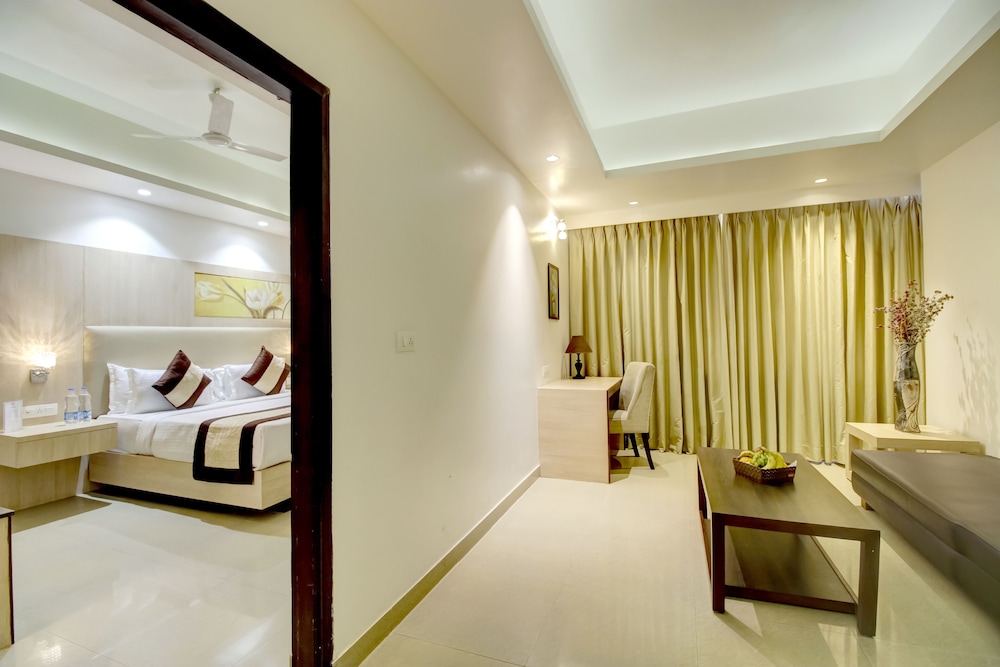 ECKO Lite MARS Hotel, Amritsar