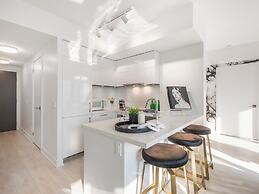 The Yorkville Suites