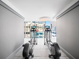 The Yorkville Suites