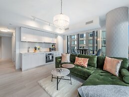 The Yorkville Suites
