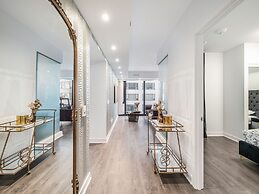 The Yorkville Suites