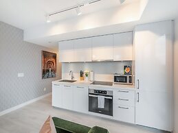 The Yorkville Suites