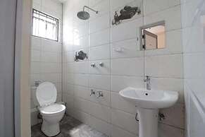 Lux Suites Ganjoni Studio Apartment