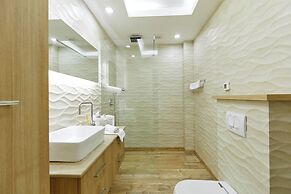 Beachfront Villa Adria