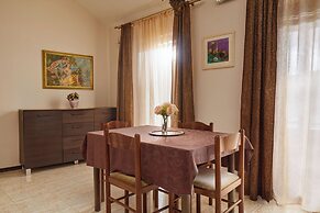 Beachfront Villa Adria