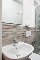 FLORENCE ROOMS NOVELLA