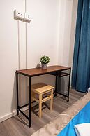 FLORENCE ROOMS NOVELLA