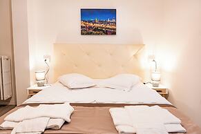 FLORENCE ROOMS NOVELLA