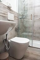 FLORENCE ROOMS NOVELLA
