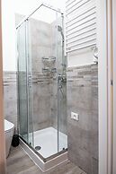 FLORENCE ROOMS NOVELLA