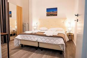 FLORENCE ROOMS NOVELLA