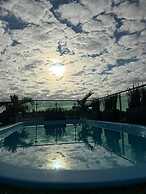 Royal Madero Inn Express