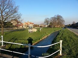 Castle Arms Inn