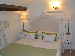 Castle Arms Inn